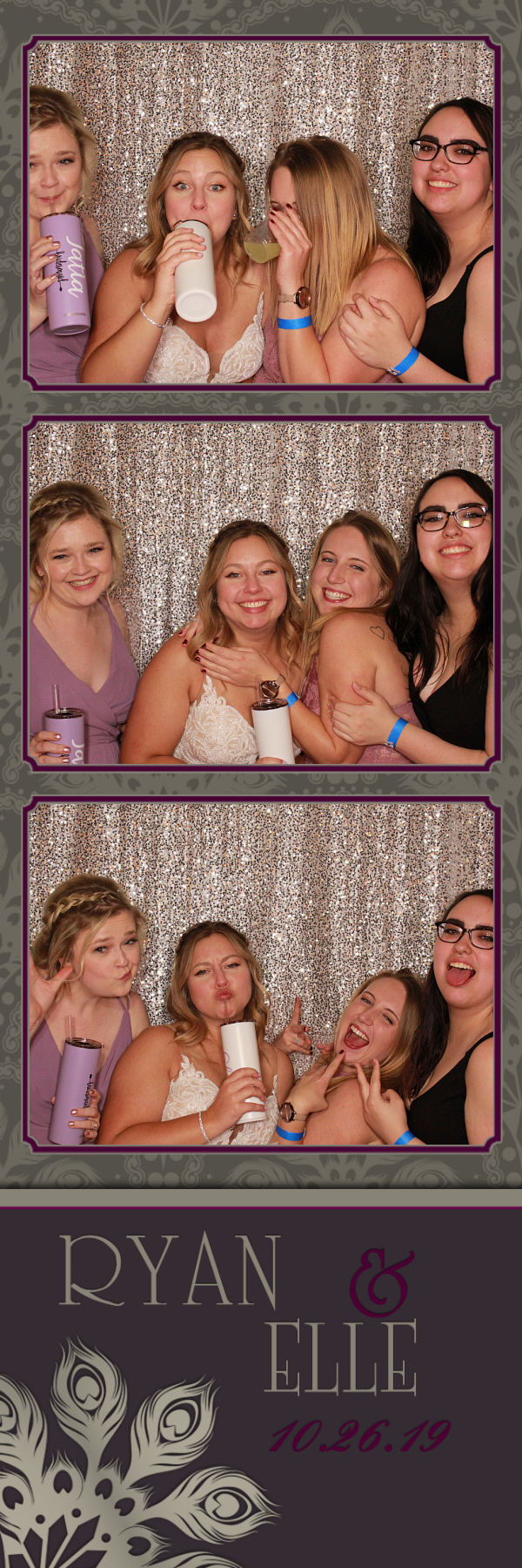 Elle's Wedding | View more photos from the event at gallery.photoboothbillings.com/u/PhotoBoothBillings/Elles-Wedding